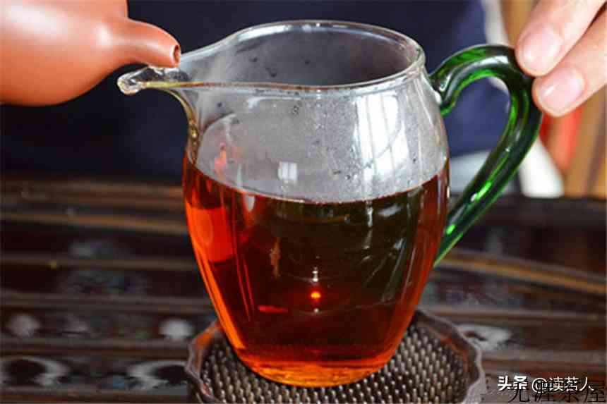 普洱挑选大揭秘：买普洱茶时，这几点一定要看清楚(怎样选购普洱茶)