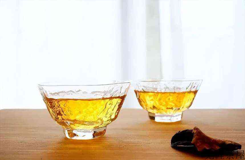 品茶，为什么需三口？（品茶为什么分三口）