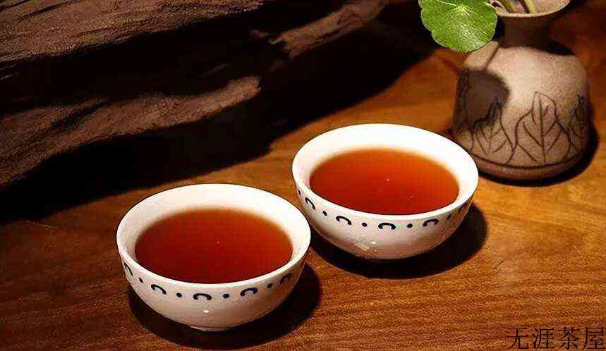 普洱的纯料和拼配，究竟哪种好？()