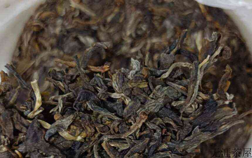 年轻茶商的苦恼：有一仓库的茶叶，仍感觉无茶可卖