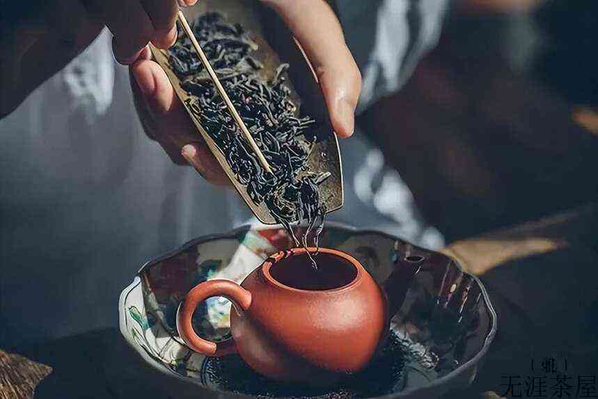 泡茶的几大误区你中了几个？()