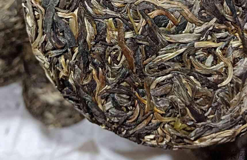 名山古树卖不动！台地茶逆势增长！台地茶，十年污名终于逆天改命