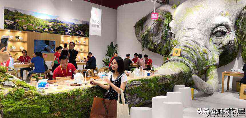 经济下行，远离资讯中心的北方茶店该如何自救？