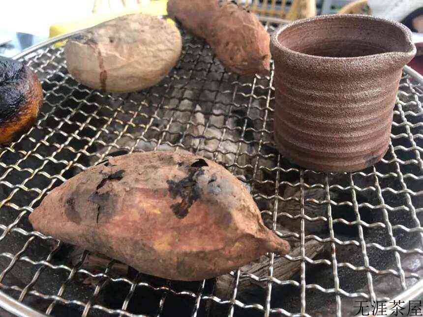 围炉煮茶，需要讲究用茶吗？