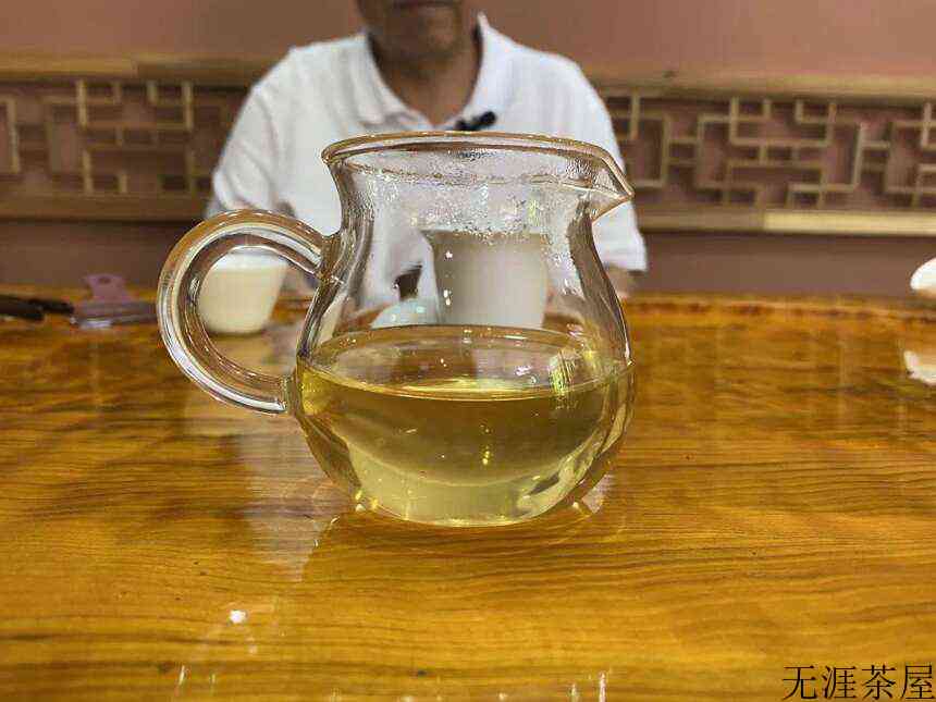 2022年藤条古树茶品鉴报告