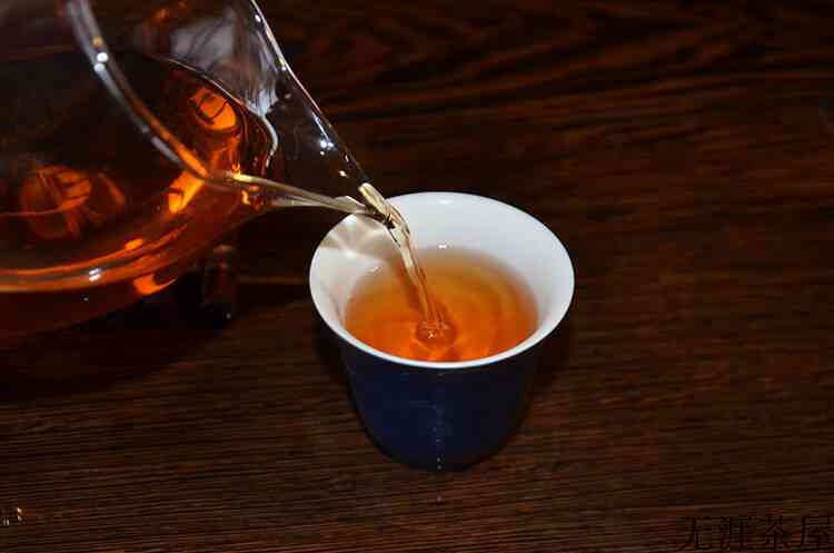 2003年金奖班章贡茶老生砖