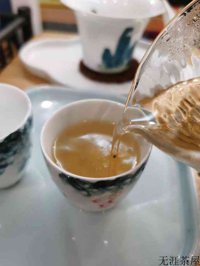 2016年下关世代茶缘评测（2016年下关世代茶缘紧茶）