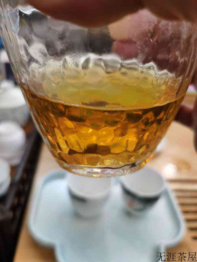 2016年下关世代茶缘评测（2016年下关世代茶缘紧茶）