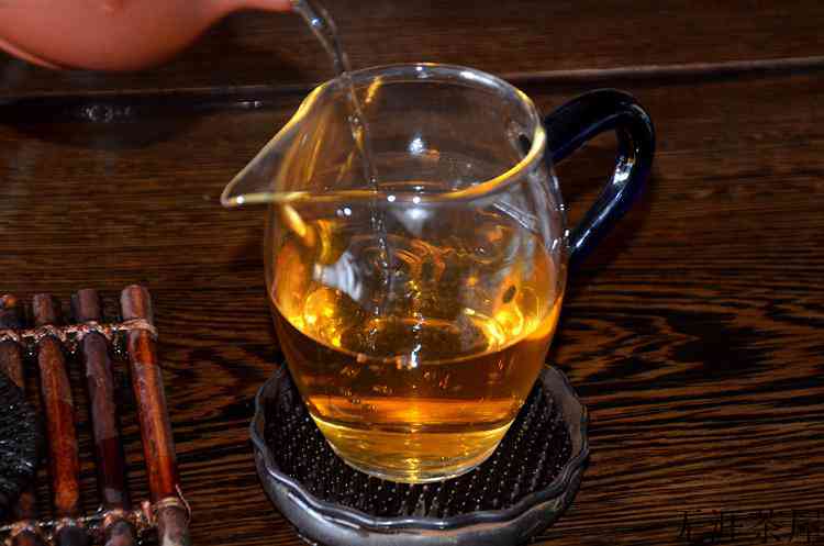2003年班章乔木生态砖茶评测（2003年班章乔木生态沱茶）