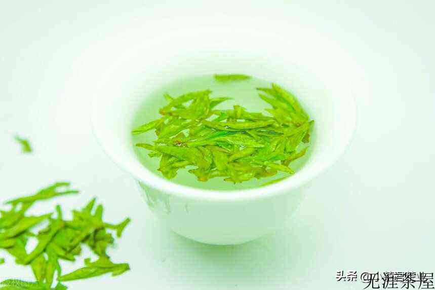 品质优良的龙井茶的特点：