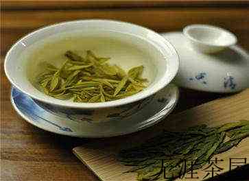 养胃茶真的治胃病吗 调养胃部不能错过的四种茶