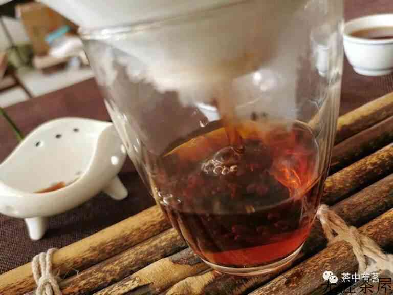 晚上喝普洱茶会失眠吗，喝普洱茶喝多了会睡不着觉吗
