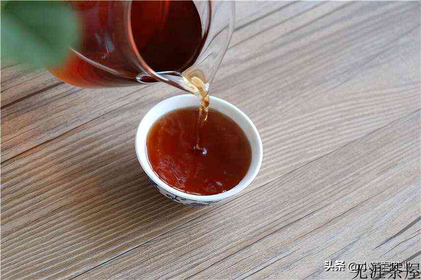 喝茶喝多少才是适量、天怎么喝茶才正确
