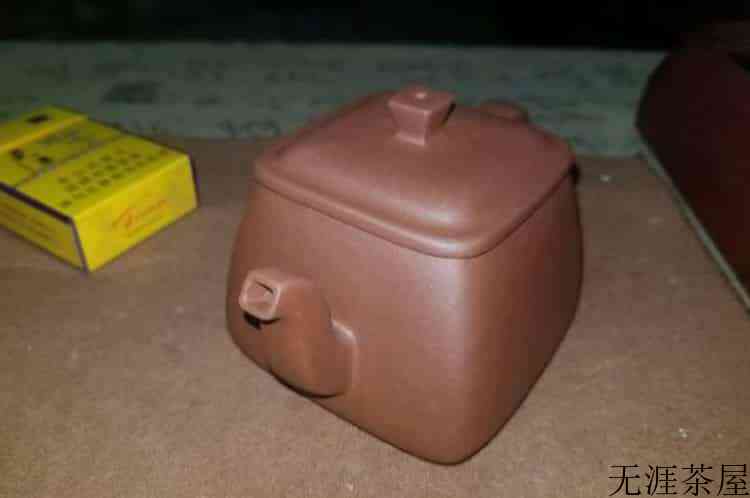 手工紫砂壶和模具壶有什么区别_快速鉴别手工壶模具壶
