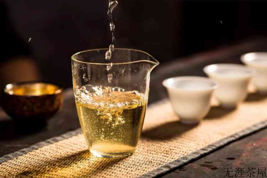 茶丨老茶客口中的茶香，你品出几种？