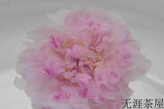 新鲜玫瑰花瓣泡脚方法，玫瑰花瓣泡脚怎么泡？