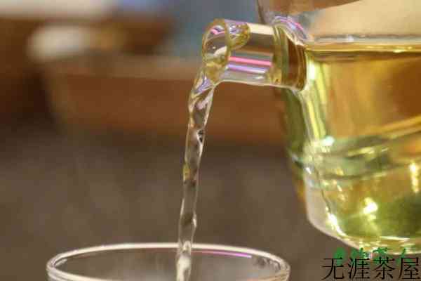 送茶礼的经典语句，关于茶叶送礼的佳句(高端优美且走心)