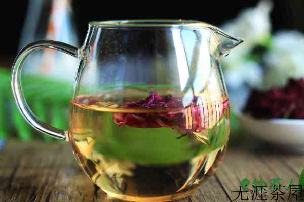 花茶水温一般多少合适，花茶冲泡水温的要求是多少度