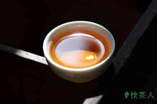 送茶叶是什么意思，送茶叶的寓意和象征(四大寓意)