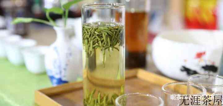 玻璃杯冲泡绿茶的步骤是什么？