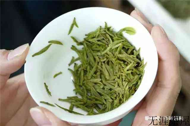 茶叶闻香的“正确姿势”，你掌握了吗？