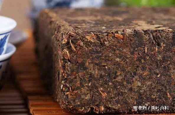 黑茶的口感和香气是怎样的？