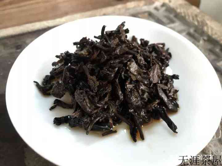 如何区分普洱熟茶的堆味、霉味、陈味？