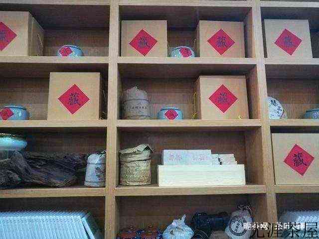 保存普洱茶用什么容器