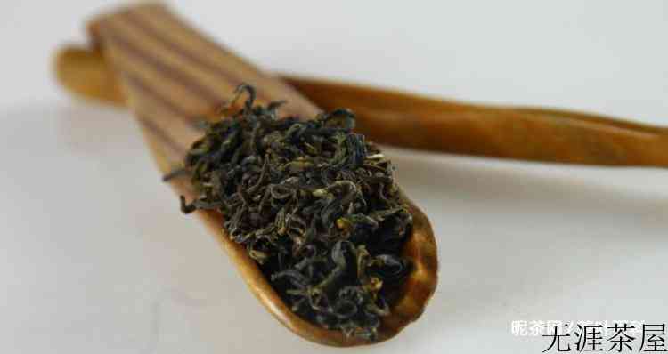 嚼干茶叶的好处和坏处