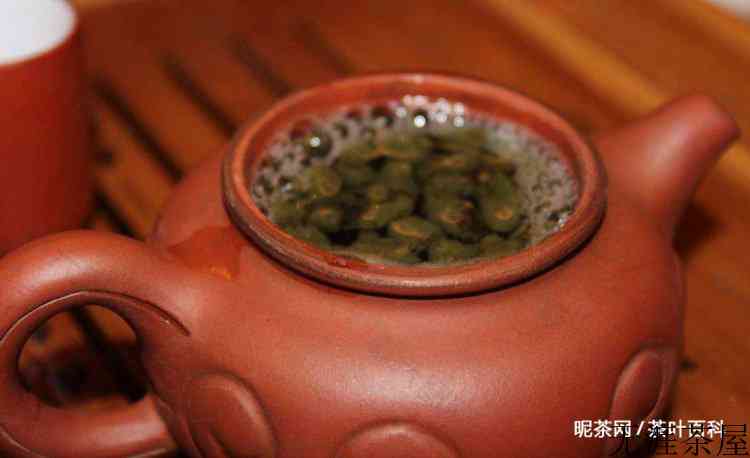 盖碗和茶壶泡茶的区别