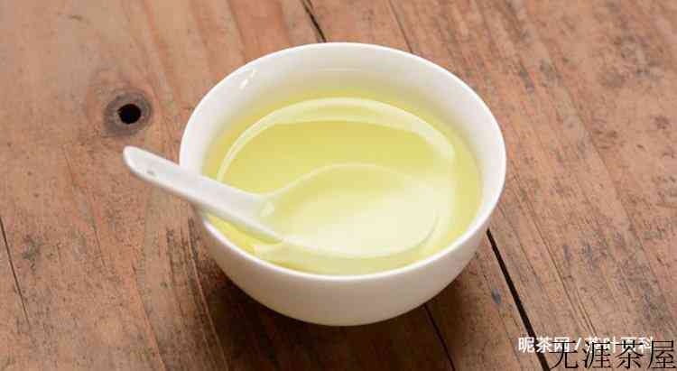 铁观音的茶叶外形