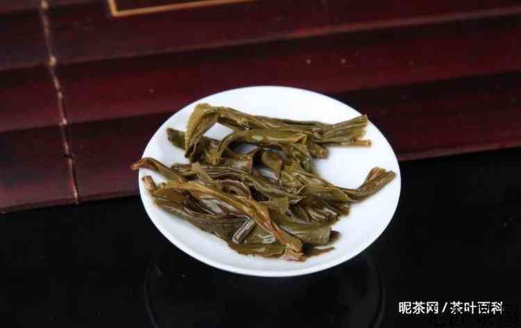 鸭屎香是红茶还是绿茶