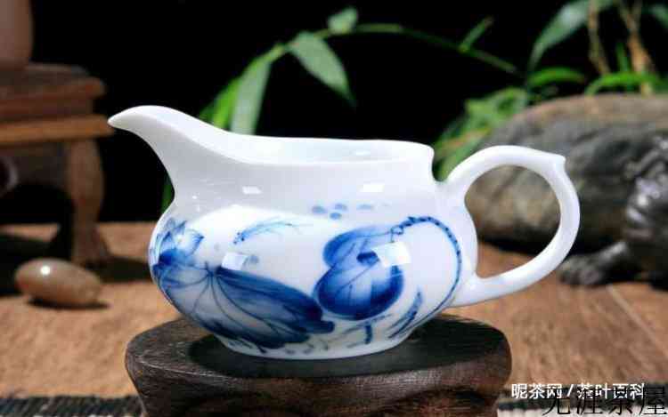 茶具一对一介绍，泡茶时用到的茶具有哪些，每一件的用途是什么