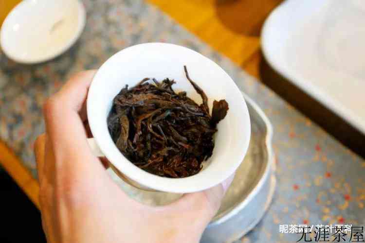 你相信越陈越香吗？为什么总有人说普洱茶水很深