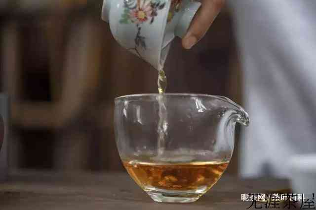 福鼎白茶散茶也会做旧？ 这三个步骤教你立马辨别