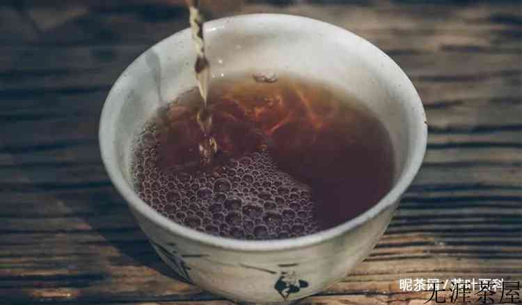泡茶有干泡与湿泡之分，干泡就是不加水？那么湿泡呢