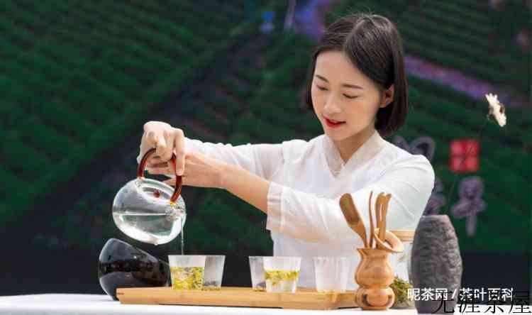 不被看好的茶艺师，为什么那么多人选择它