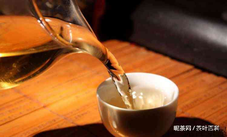 普洱茶熟茶与生茶功效