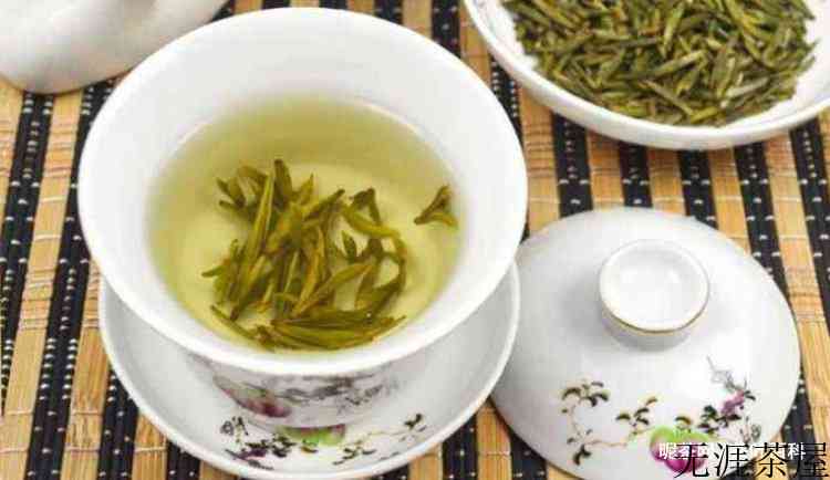 茶叶依发酵程度不同分为三种分别是绿茶乌龙茶和什么茶
