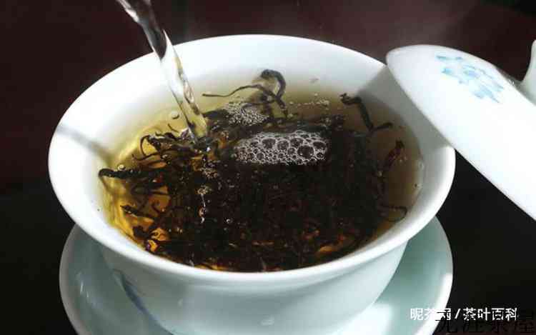 滇红茶和普洱茶的区别