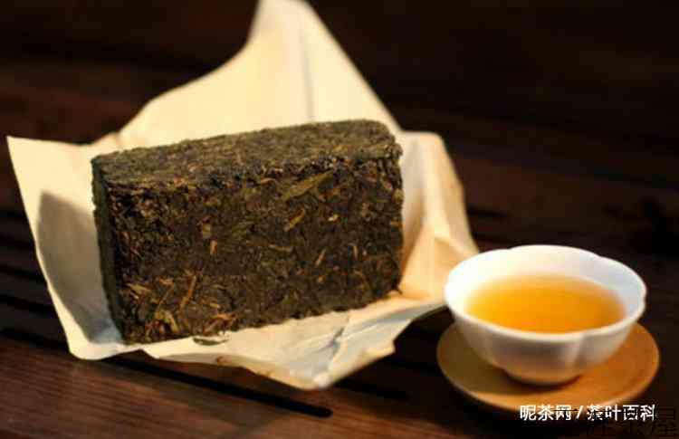 老年人冬天适合喝什么茶