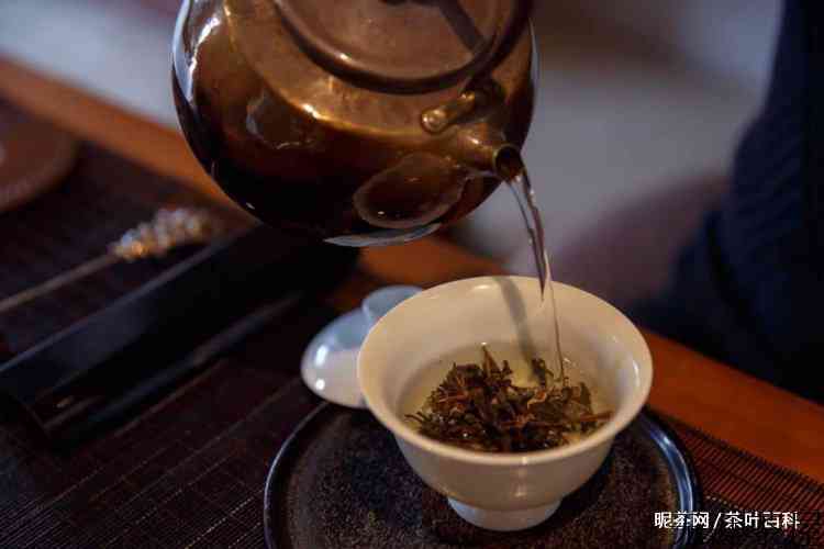 白茶冲泡水温及时间