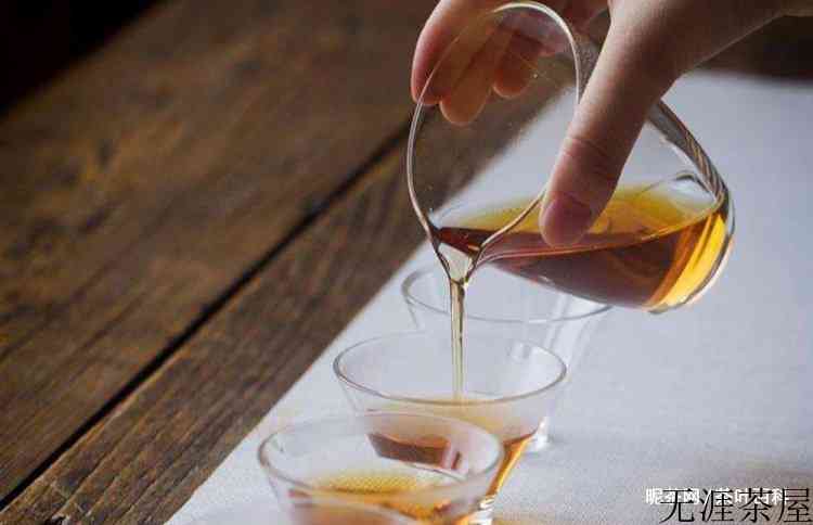 盖碗冲泡红茶的基本程序