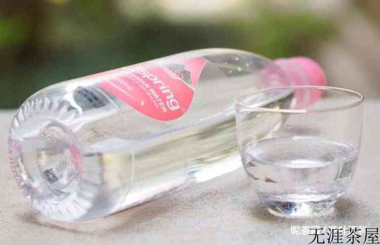 泡茶用矿泉水还是自来水