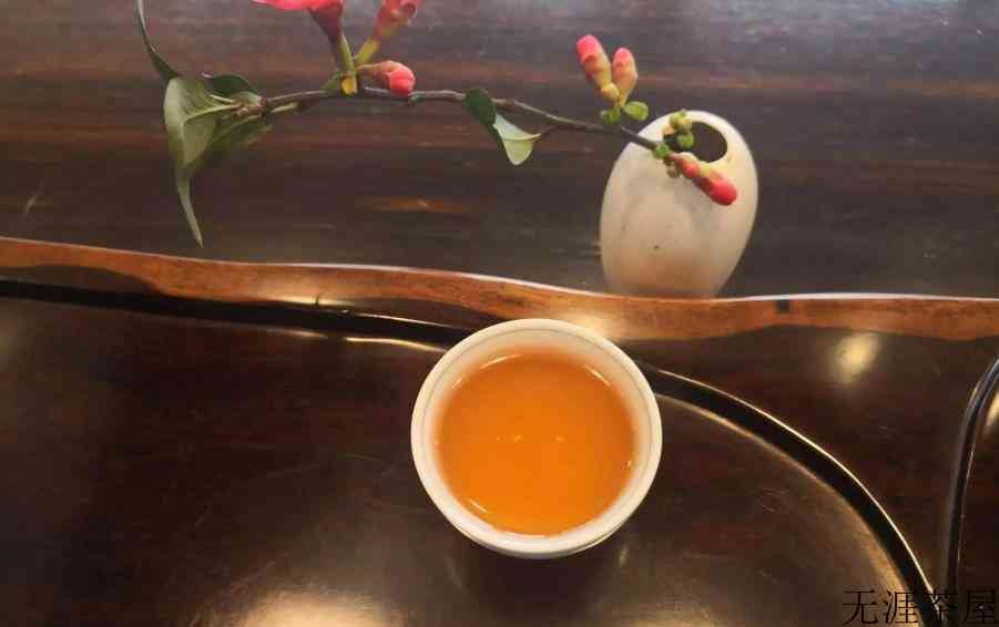 早上空腹喝茶的危害和好处