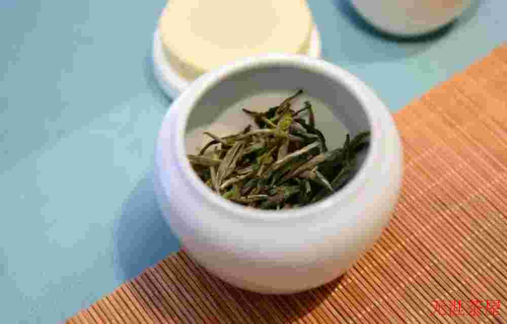 福鼎白茶专业审评术语，教您如何专业评茶