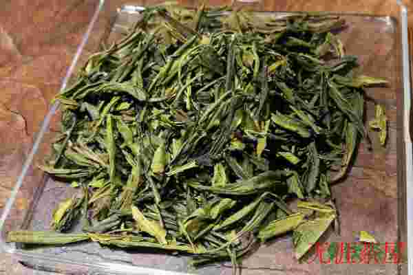 黄茶是什么茶，属于轻发酵制成的茶类(传统六大茶叶之一)