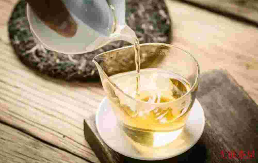 关于茶的诗句，沉醉在茶的字里行间