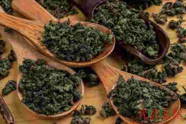 乌龙茶属于红茶吗，乌龙茶属于什么性质的茶