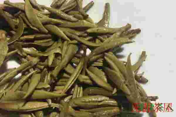 白毫银针几秒出汤最好，白毫银针要泡多久(头茶15秒为佳)